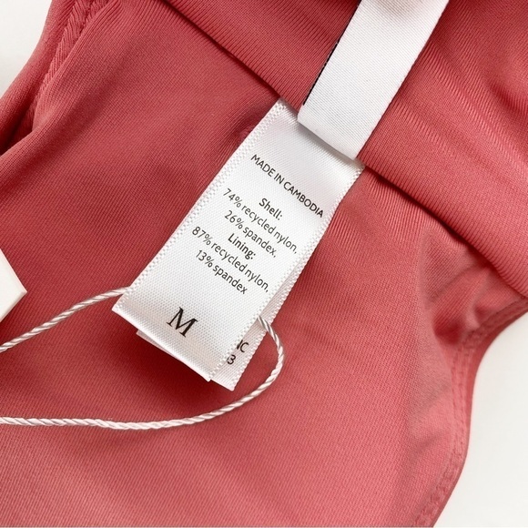 Andie The Scala Bandeau Strapless Bikini Top Swimsuit Pink Size M NWT - Picture 8 of 8